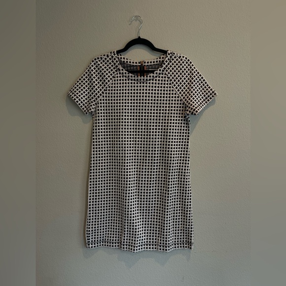 Lou & Grey Mini Windowpane Tee Dress - Picture 5 of 7